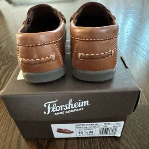 Florsheim boys loafers side 10 1/2